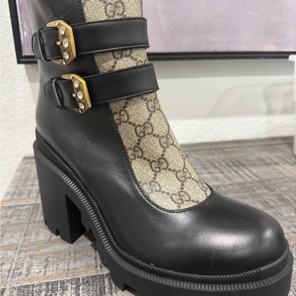 Gucci Black and Tan Heeled Boots with Gold Buckles